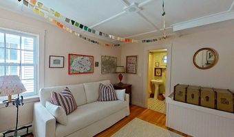 12 Sherman St, Newport, RI 02840
