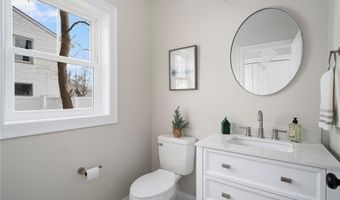 27 Holly St, East Providence, RI 02915