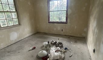 1336 Peavy, Macon, GA 31206