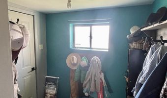 698 Hwy 30, Basin, WY 82410