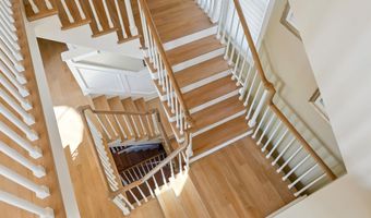 182 65th St, Avalon, NJ 08202