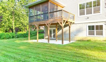 7313 BYRNELEY Ln, Annandale, VA 22003