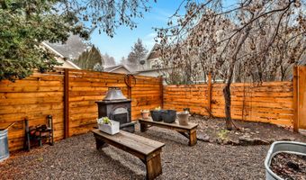 1816 NE Maker Way, Bend, OR 97701