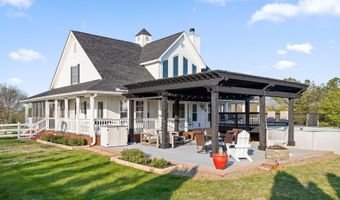 153 Bishop Ln, Benton, TN 37307
