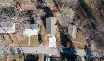 88 Pershing Rd, Asheville, NC 28805