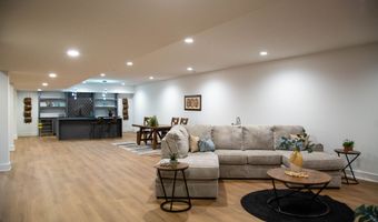 3874 Chapel Hill Ct, Bargersville, IN 46106