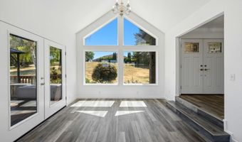 8325 Redwood Dr SE, Aumsville, OR 97325