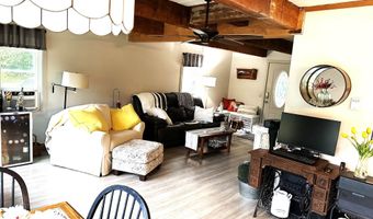 49 Hampshire Cir, Brattleboro, VT 05301