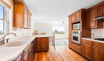 1328 Cooneymus Rd, Block Island, RI 02807