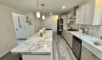 2292 Bismark Rd, Blakeslee, PA 18610