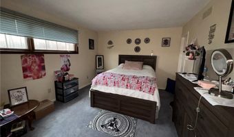 6711 Candy Ln, Vermilion, OH 44089