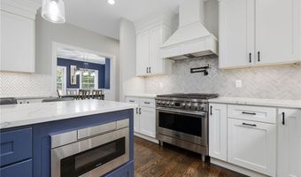 59 Club House Rd, Coventry, RI 02816