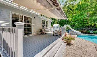 1 Guernsey Rd, Brookfield, CT 06804