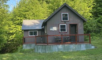 201 Pudvah Hill Rd, Bakersfield, VT 05450