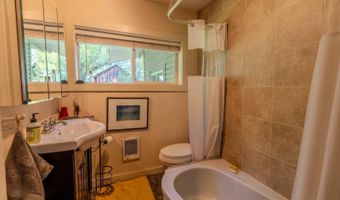 78930 Middle Fork Ln, Bates, OR 97817