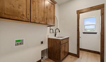 1971 E Yellow Pine Ave, Athol, ID 83801