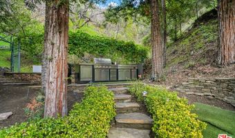 2350 Benedict Canyon Dr, Beverly Hills, CA 90210