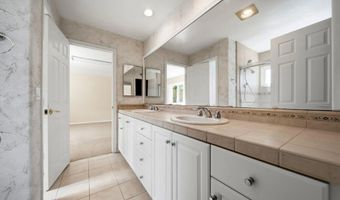 425 Loma Larga, Solana Beach, CA 92075