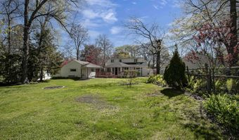 2207 S GLADYS Ave, Appleton, WI 54915