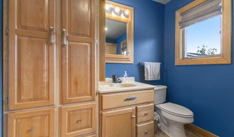 9749 48th Ave, Allendale, MI 49401