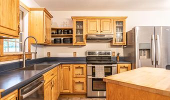 707 Alexander Dr, Aberdeen, NC 28315