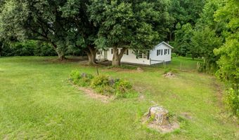 254 Woodland Church Rd, Albertson, NC 28508