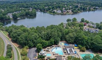 4020 Walnut Creek Trl, Alpharetta, GA 30005