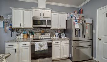 2050 Admiral Ln, Aransas Pass, TX 78336
