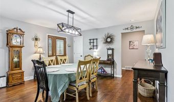 6607 Wenzel Rd, Alton, IL 62002