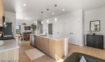 813 Spaniel Ln, Belgrade, MT 59714