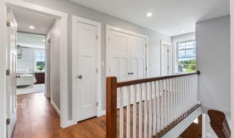 37 Trolly Farm Way, Falmouth, ME 04105