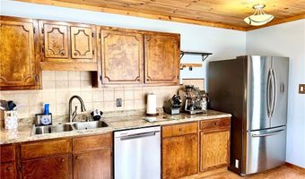 427 Van Roen Rd, Utica, NY 13502