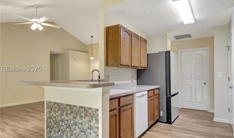 4 Wellington Ct, Bluffton, SC 29910
