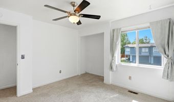 8361 Ragged Top Cir, Anchorage, AK 99504