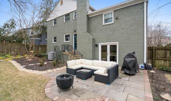 9817 FERNWOOD Rd, Bethesda, MD 20817