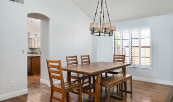 1660 W HONEYSUCKLE Ln, Chandler, AZ 85248