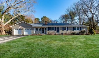 38 Greenwood Rd, North Kingstown, RI 02852