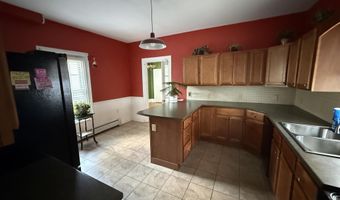 141 Forest Ave, Bangor, ME 04401