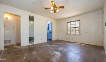 29 Hillside Ave, Bisbee, AZ 85603