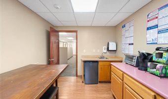 150 Burnside St, Cranston, RI 02910