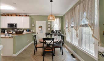2002 Charlion Downs Ln, Apex, NC 27502