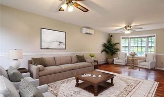 130 Hope Hill Ter, Cranston, RI 02921
