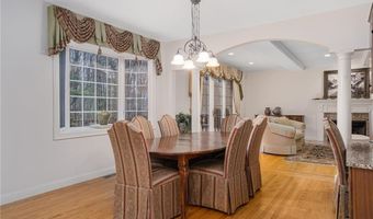 20 Bailey Blvd, East Greenwich, RI 02818