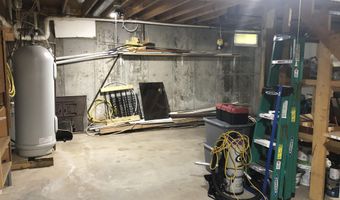 600 Bog Rd, Belvidere Center, VT 05442