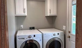 128 Mark St, Aurora, NE 68818