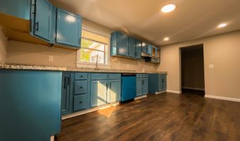 3209 ELM St, Adamsville, AL 35005