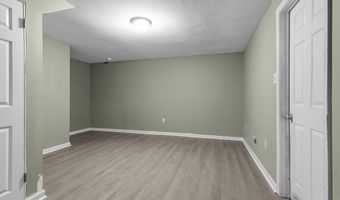 1 SEQUOIA Ct, Bear, DE 19701