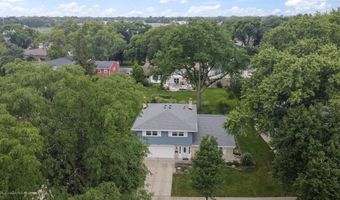 2003 E Lillian Ln, Arlington Heights, IL 60004
