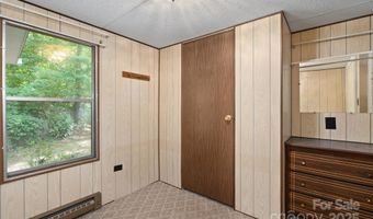 67 Quartz Ln, Balsam, NC 28707