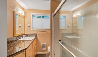 19040 Alder St, Rockaway Beach, OR 97136